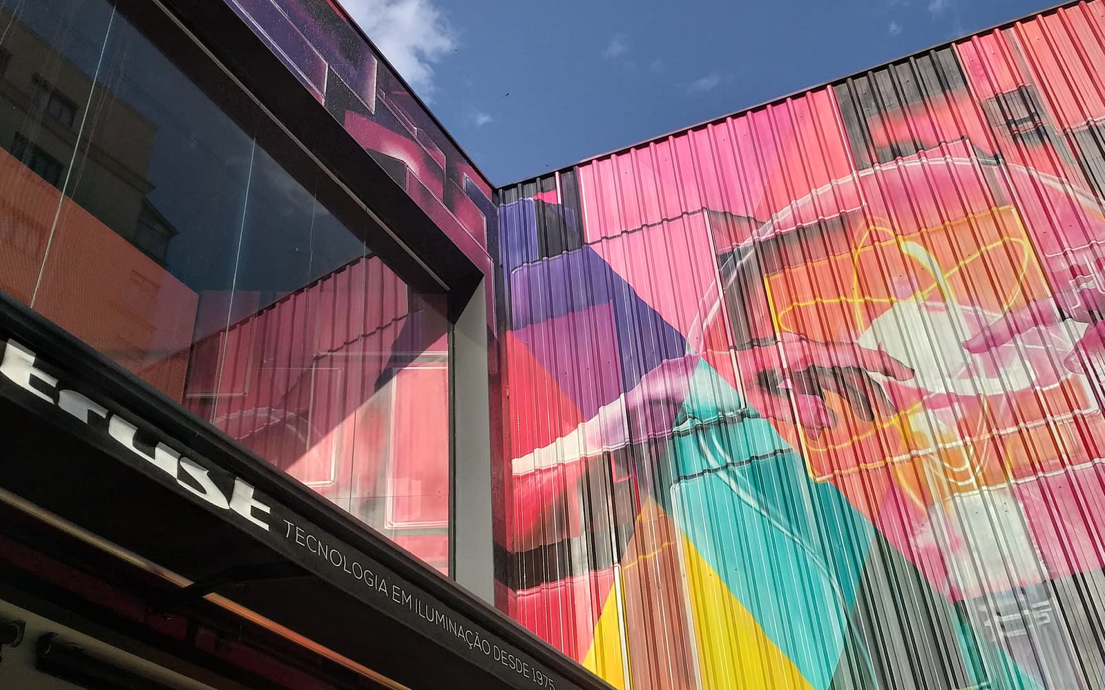 NÃO ESTAMOS AQUI POR ACASO HÁ MAIS DE 49 ANOS